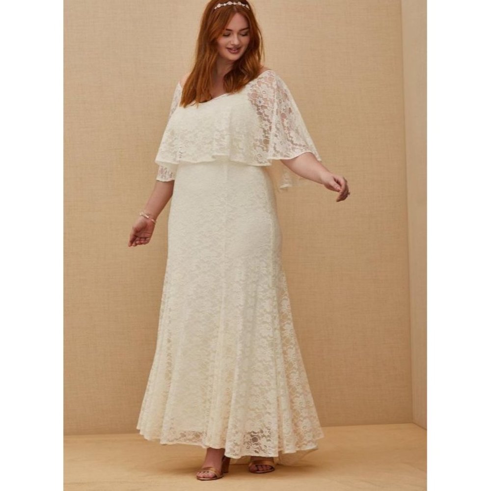 Torrid Womens 10 Ivory Wedding Dress Lace Train Capelet Stretch Romantic